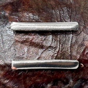 Minimalistische Sterling Silber Ohrringe - Sleek Modern Schmuck für jeden Tag Eleganz TNA171