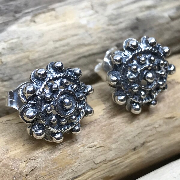 Charro Earrings, Salamancan Filigree Charro Button Stud Earrings, Spanish Gift, Spanish Jewelry, Universidad de Salamanca IZS137