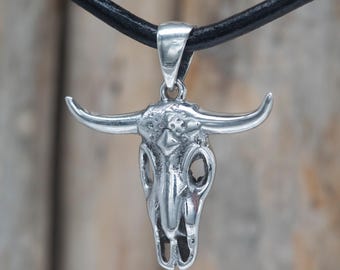 Sterling Silver Longhorn Bull Skull Pendant: Southwestern Tribal Jewelry