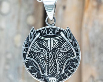 Collana con ciondolo a forma di lupo Fenrir in argento sterling