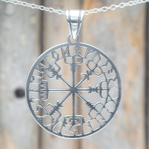 Vegvisir Pendant | Sterling Silver Viking Compass Talisman | Norse Guidance and Protection Amulet | Nordic Spiritual Jewelry | HDR122