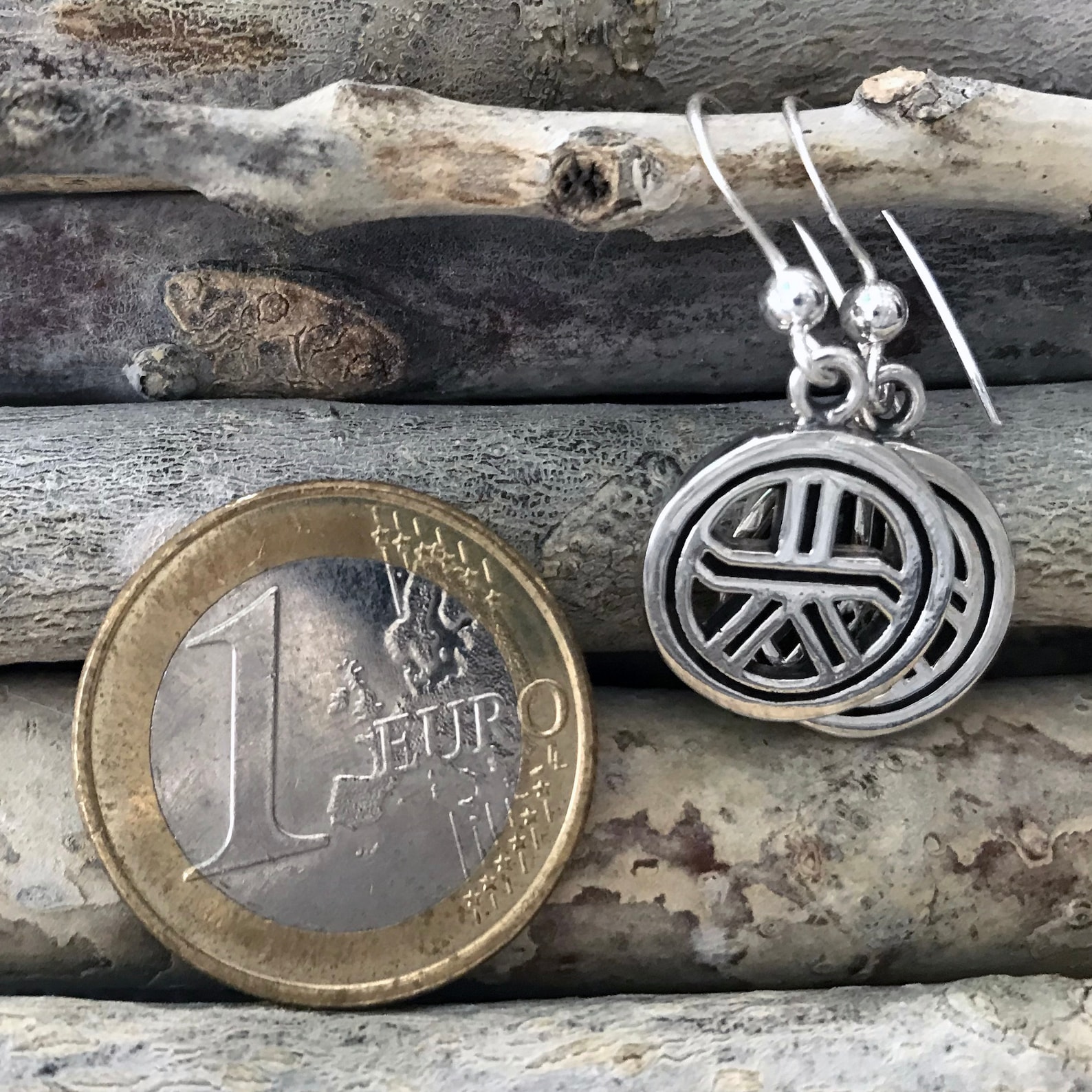 Tam A Ra Sha Tamarasha Symbol Earrings the Balancing Symbol - Etsy
