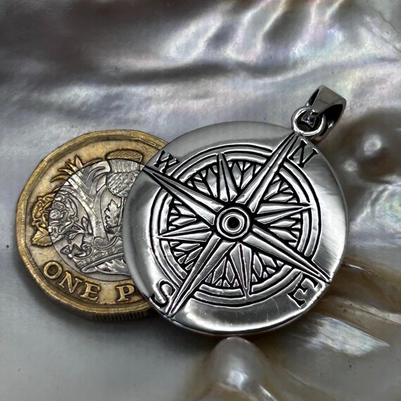 スターリングシルバーのコンパスペンダントネックレス - Etsy 日本