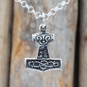 Sterling Silver Thor’s Hammer Pendant | Mjölnir Viking Amulet | Norse Mythology Protection Charm | Just Pendant for Men and Women MAD019