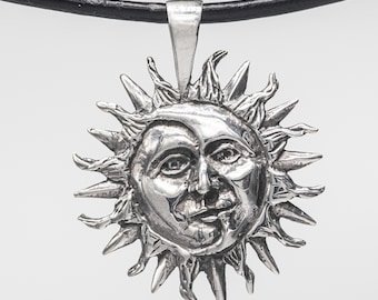 Sterling Silver Sun Face Pendant Necklace – Radiant and Unique Design VTS028