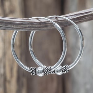 Sterling Silver Bali Hoop Earrings 18mm with Beads 925 Tribal Handmade Cartilage Lobe Hoops Unisex Lightweight Boho Jewelry CLT153