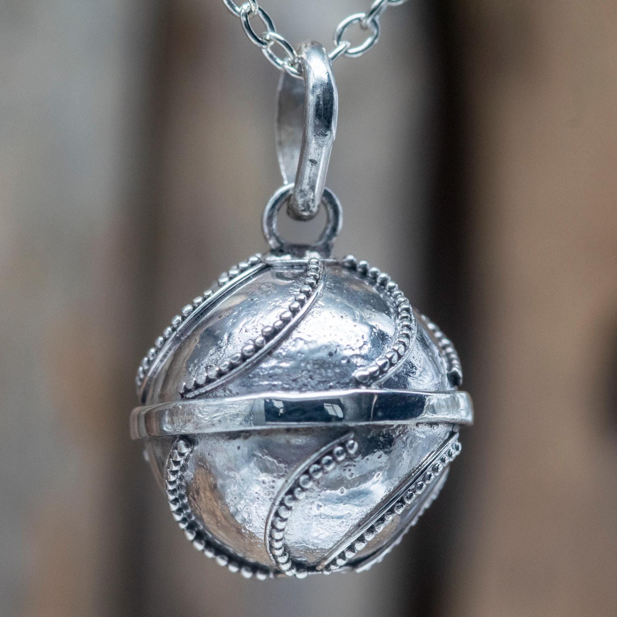 Ciondolo Portafortuna Angelo Palla Sonora In Argento 925 - Amuleto Spirituale Con Cordino Incluso