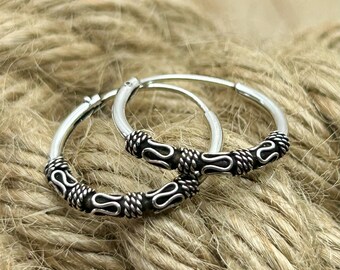 Orecchini A Cerchio Bali Neri Con Pallina - Argento 925 Sterling - Modello Celtico, Diametro 15mm - NKlaus PAAR