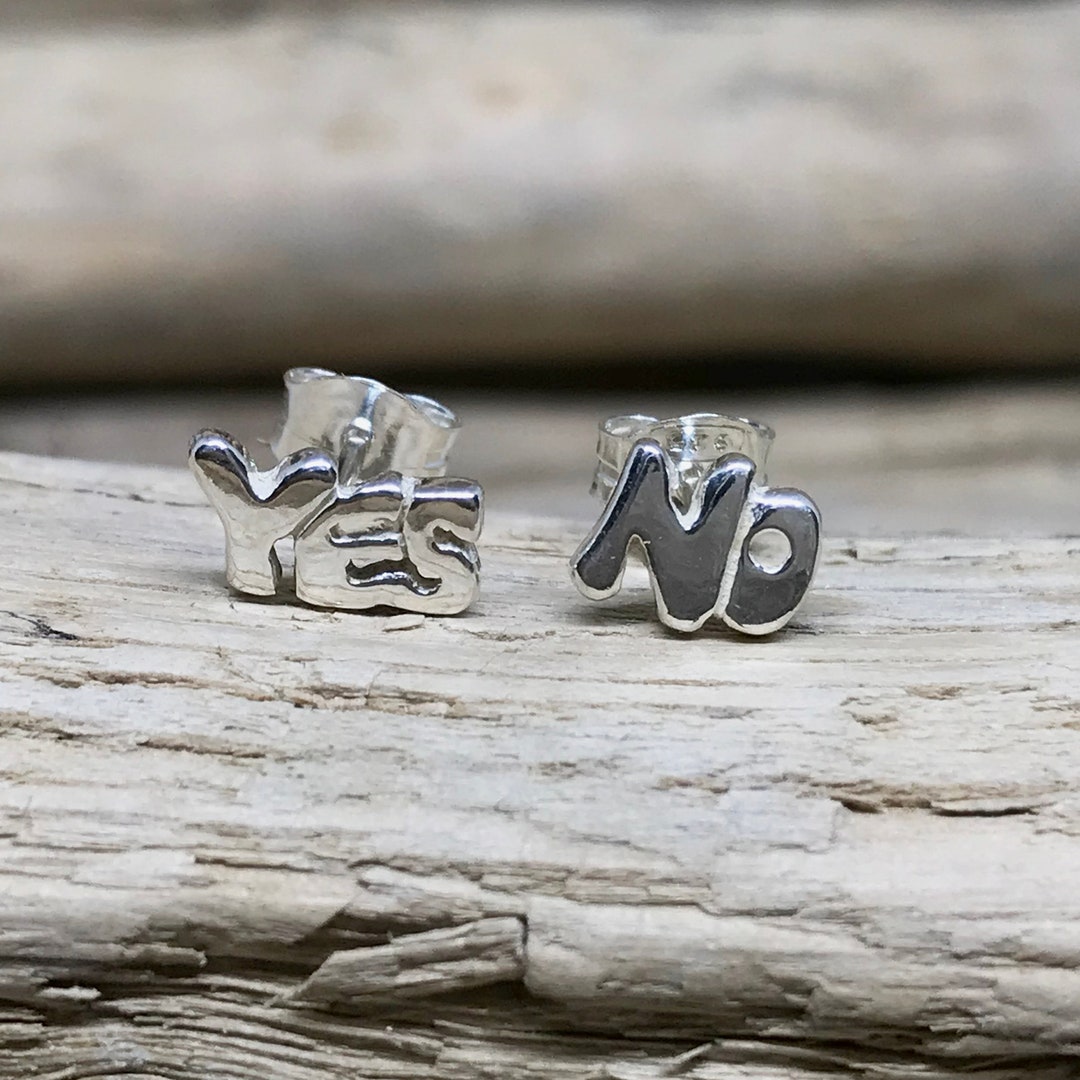 ★SENTIMENTS★ NO.248 [MIX] EARRING Triple Mixed Metal Satellite Chain Earrings — ARTISANS & agency