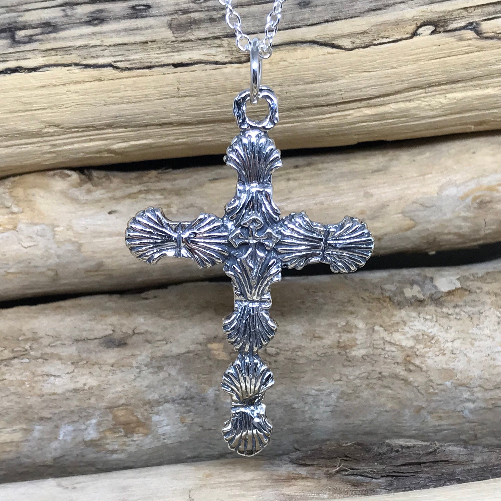 925 Sterling Silver Spanish Camino de Santiago Cross Pendant Necklace, Way of St. James, Pilgrimage of Compostela IZS206