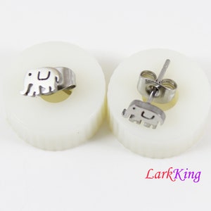 Stainless steel elephant stud earrings, elephant studs, animal stud earrings, stud earrings for women, studs for men, funky studs, LK3547