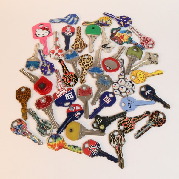 Used House Keys, Lot of 41 Colorful Mixed Keys for Crafting, Art Supplies, Assemblage Art, Found Objects, Suncatcher/Chime/ Shadowbox Supply