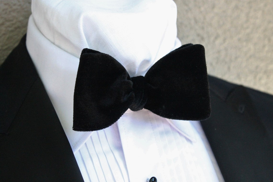 Black Velvet Handmade Bow Tie Classico Self Tie | Etsy
