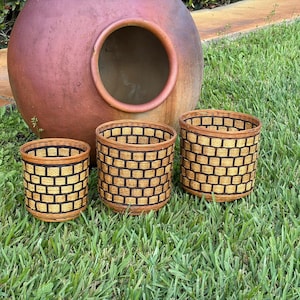 3 Pc Set Round Baskets Wicker Baskets Beautiful 2-toned Brick or Checkerboard Pattern Woven Waste Basket Plant Pot Container Storage Basket