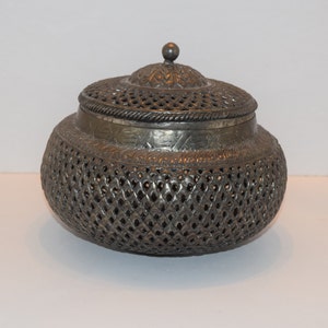 JAALI NAPKIN BOX main image 0