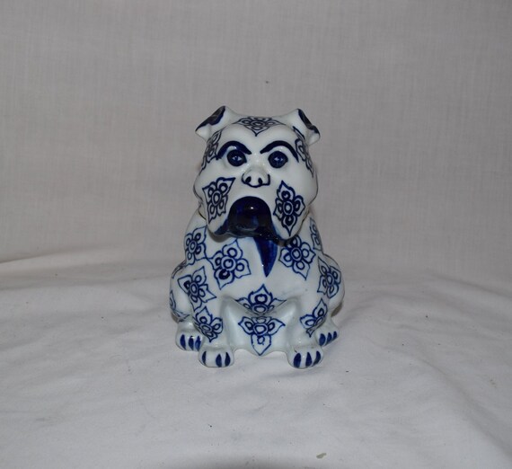 Chinese Dog Bulldog Jar Box w/ Lid Glazed Ceramic Hand Chinese Dog Bulldog Jar Box w/ Lid Glazed Ceramic Hand