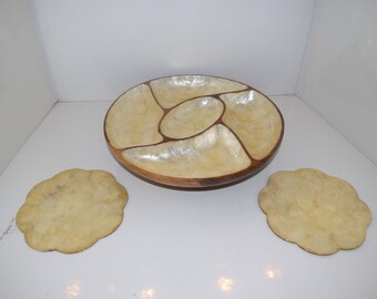 Modern Danish Wood Dish Mother of Pearl Inlay Lazy Susan 5 Section Divided Tiki Teak Wood Tray Includes 2 Mother of Pearl Hot Plate Trivets