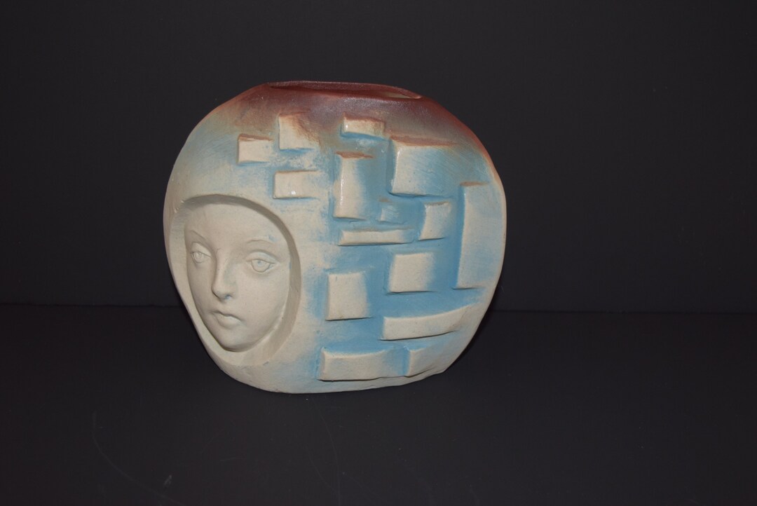 Modern Clay Pottery 3D Clay Face Art Sculpture/Vase Signed Moon Face
