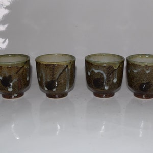 Japanese Pottery Sake Tea Cup Set of 4 Artisan Sandstone Natural Warabai Glaze