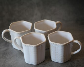 Mimbi Mugs, Set of 4 Anthropologie Discontinued Pattern