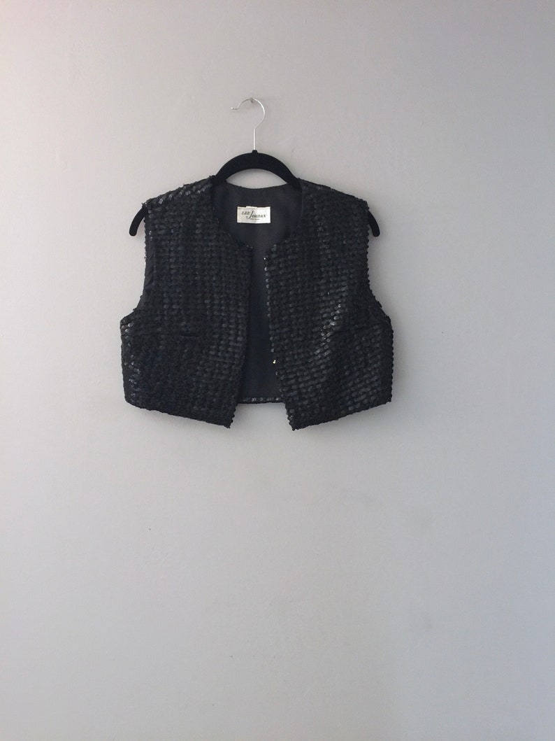 1960s Vintage Sequin Top Cropped Sleeveless Black Vest Medium Formal Wear