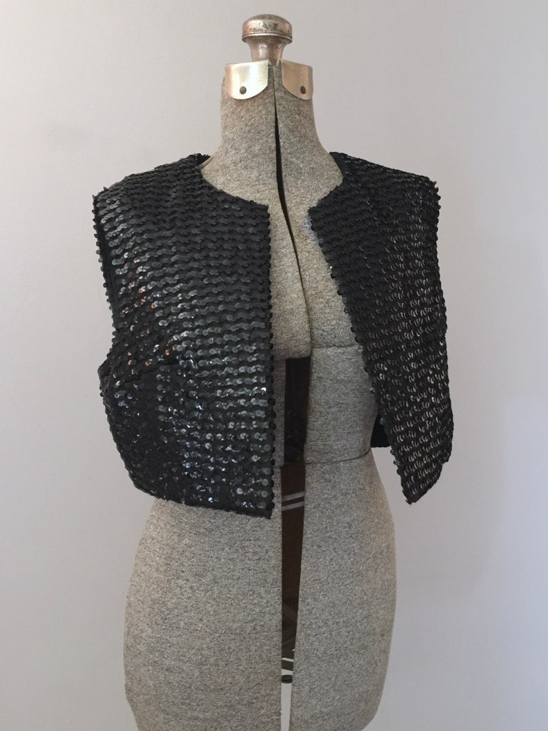 1960s Vintage Sequin Top Cropped Sleeveless Black Vest Medium Formal Wear