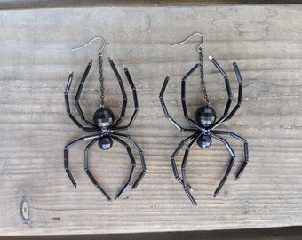 Giant Black Widow Spider Earrings Beaded Spider Halloween Witch Oddity Goth Jewelry Creepy Crawly Insect Arachnid Jewlery- MOMMA DISCO