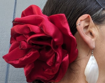Barrette géante rouge vif à fleurs - Mariage - Fleur de flamenco - Fleur de tango - Déguisement, dos en crêpe de satin - Jour des morts - Coco