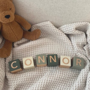 Bloques de madera para bebés personalizados, bloques de nombres de bebés, bloques de bebés, bloques de letras, bloques de alfabeto, regalo de baby shower, decoración de guardería - Liv y Bear