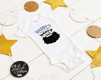 Funny Cute Baby Onesie®, Daddy's Little Beard Puller Newborn Bodysuit, Unisex Kids Shirt, Baby Shower Kids Birthday Gift, Father's Day Gift