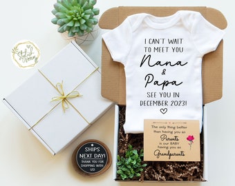 Personalize Pregnancy Announcement Baby Onesie® Gift Box for Nana Papa Grandma Grandpa Auntie Uncle a Custom Baby Announcement Reveal Gift