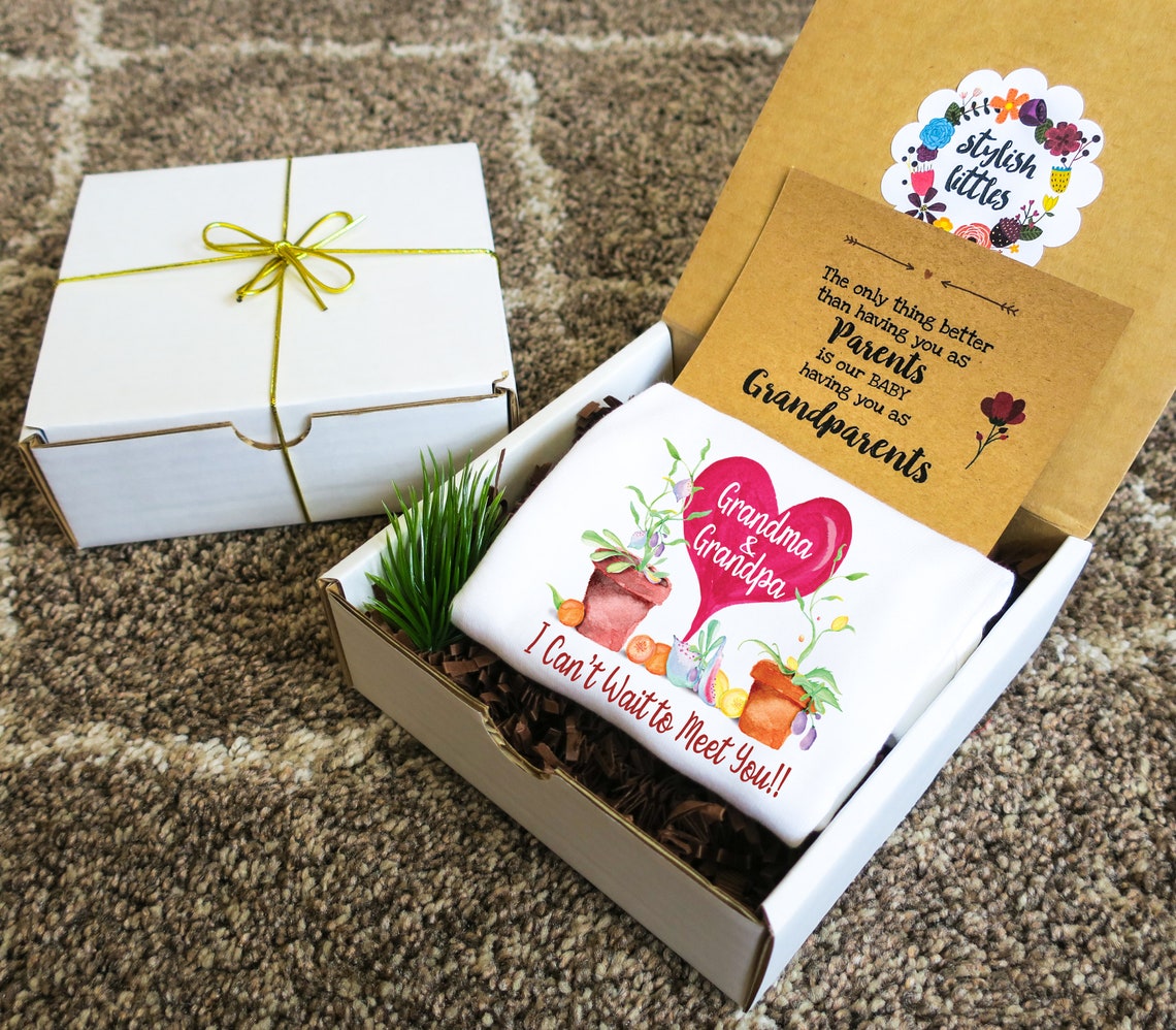 Grandparents Pregnancy Announcement Onesie ® Gift Box a Hearts Etsy
