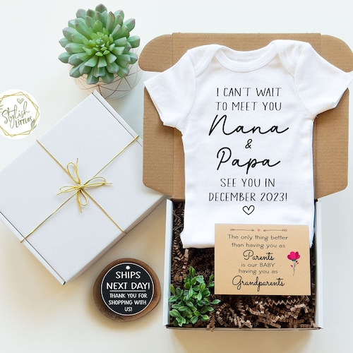 Hello Auntie Baby Announcement Ideas For Aunts Custom Baby Anausment Only Box Hello Auntie GIFT BOX Baby Announcement  Onesie® Bodysuit A Memorable Personalize Name Pregnancy Reveal Gift For A 