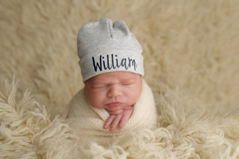 Personalized Newborn Hat, Personalized Baby Gift, Boy Newborn Hat, Personalized Baby Girl Hat, Newborn hat with Name Blue, Pink, Baby Boy Grey Hat