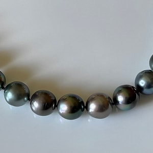 18 inches long, tahitian peacock multi- color pearl beaded necklace 8mm-10mm