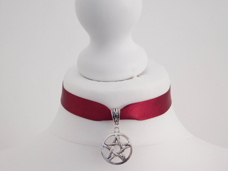 Various Sizes Pagan Red Choker Pentagram Jewellery Wicca Red Choker PENTAGRAM DARK RED Choker Necklace Adjustable Witch Choker