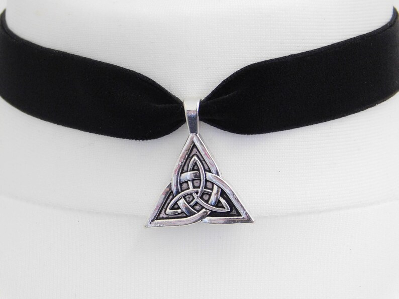 Black Velvet Choker Various Sizes Wicca Choker Handmade Pagan Choker Adjustable Choker TRIQUETRA CELTIC CHOKER Necklace