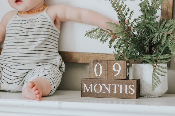 baby blocks age