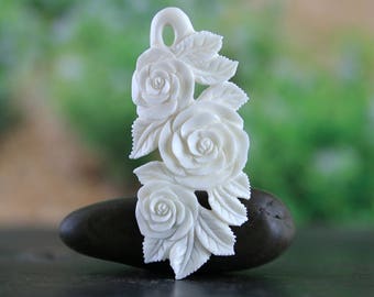 Handcarved Roses Cow Bone High Quality Handcrafted Pendant Flowers and Plants Beautiful Organic Carving Jewelry Design Loop BoneAddict 73MM