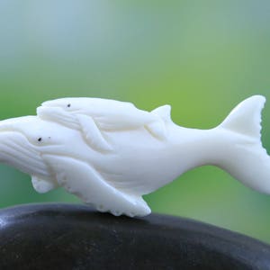 Whale Mother & Calf Carving: Handcrafted Cow Bone Art, Symbolic Ocean Duo, Ethical Supply, 64mm