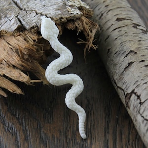 Kundalini Gift: Snake Pendant, Bone Carving, Unique Gift for Yoga and Meditation Enthusiasts, Hand-Carved Amulet, 74mm