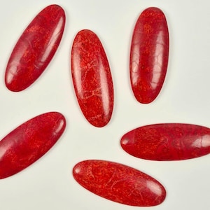 Cabochon corail rouge 42 mm • Longue pierre ovale