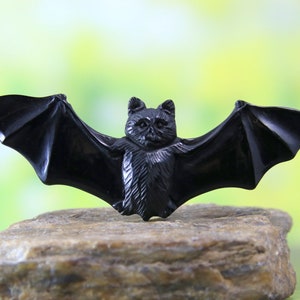 Hand-Carved Bull Horn Bat Pendant: Mystical Gothic Charm • 93mm