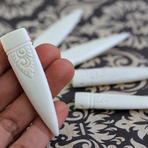Carved Bone Pendant - Tribal Tooth Design, DIY Necklace Component, 60mm