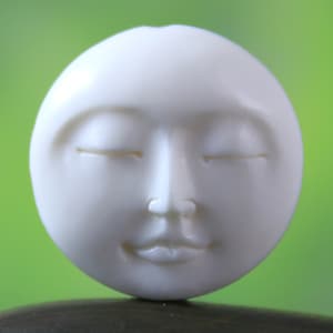 Celestial Dreamer: Crescent Moon Face Bone Carving, 22mm
