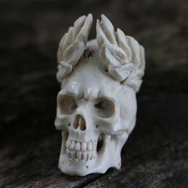 High Quality Carved Skull Carving Laurel Wreath Carving from Deer Antler Death Corpse Rose Gothic Jewelry Collectible
