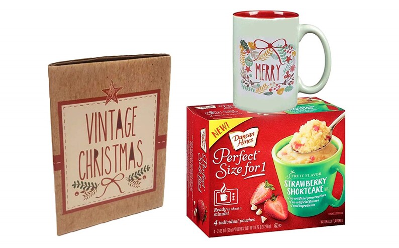 Merry Christmas Wreath Mug In Gift Box with 4 Strawberry Shortcake Mug Cake Mix Pouches Bundle