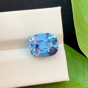 5.85 Carat Cushion Cut Santa Maria Aquamarine Gemstone