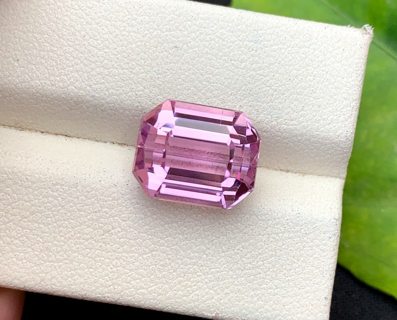 Pastel Magenta Pink Kunzite Loose Gemstone , Emerald Shape Kunzite , Fine Cut For Jewelry , Kunzite October Birthstone , 9.60 CT image 2