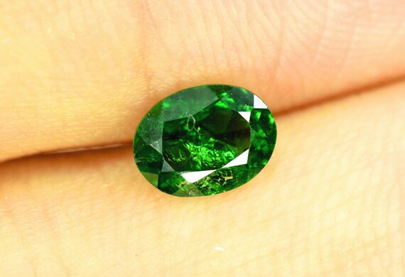 Deep green gemstone deals